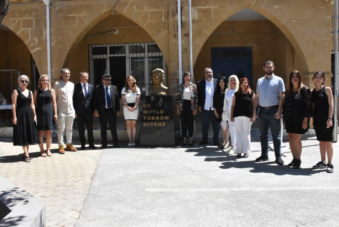 Girne Özel Eğitim Merkezi’ne yeni Atatürk Büstü ve oyun parkı