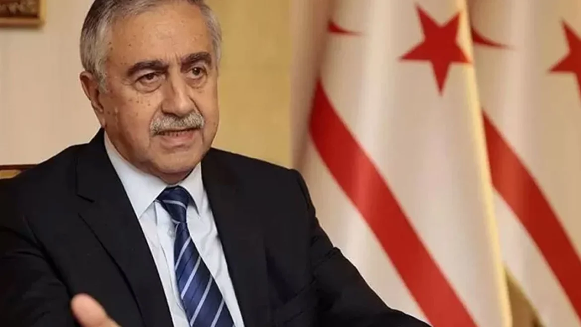 4. Cumhurbaşkanı Mustafa Akıncı hastaneye kaldırıldı