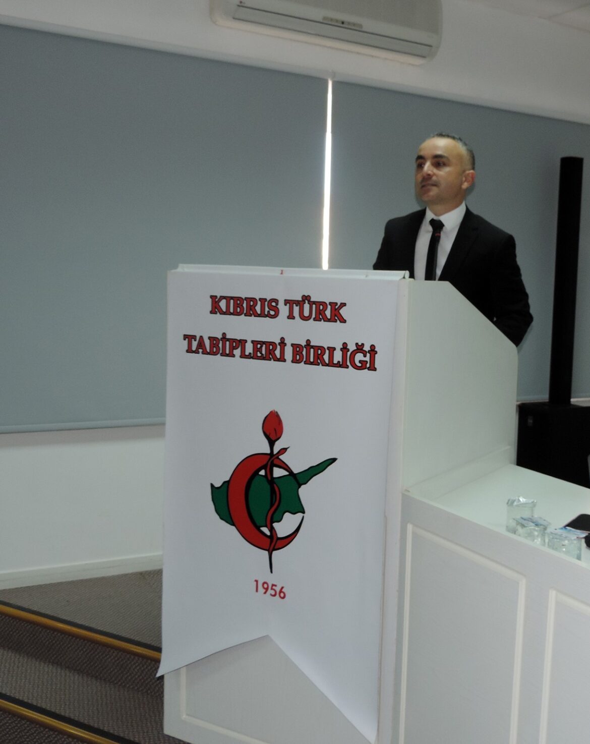 KTTB Başkanı Dalkan, 2025 bütçesinde sağlığa ayrılan payın yetersiz olduğunu belirtti: “Kaos içerisindeki sağlık sisteminde iyileşme için umut kırıcı”