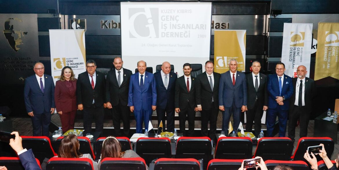 Cumhurbaşkanı Tatar:İş insanlarının başarısının zemini devlettir