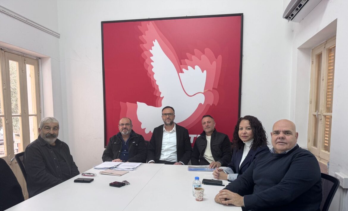 Yeniboğaziçi Belediyesi’ndeki usulsüzlük iddialarıyla ilgili TDP’de basın toplantısı düzenlendi