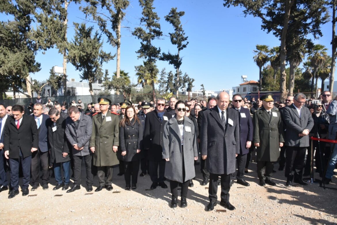 Deprem şehitleri anılıyor