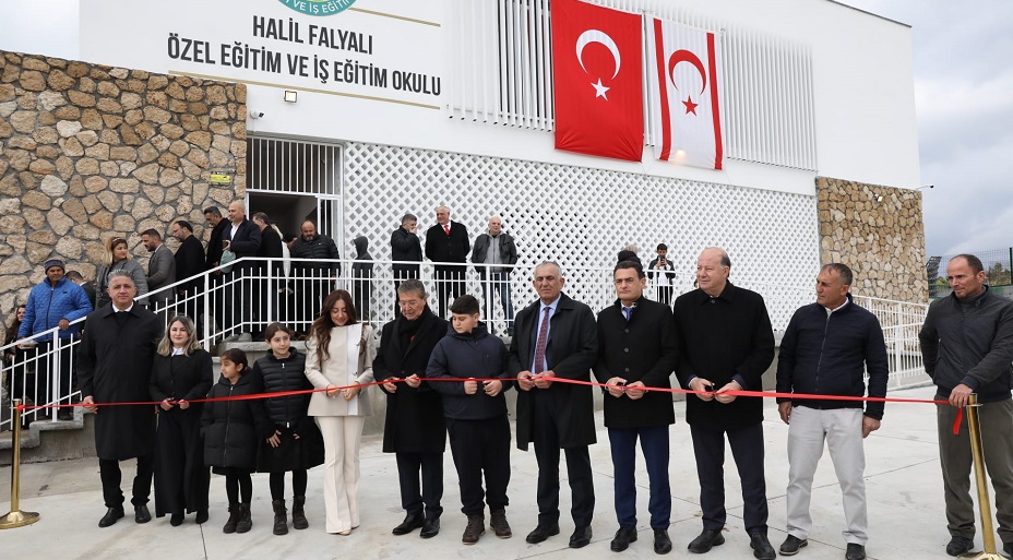 Halil Falyalı Özel Eğitim ve İş Eğitim Okulu Ziyamet’te açıldı..Baṣbakan -Üstel: “2026-2027 yılına kadar tüm okulları yenileyeceğiz”