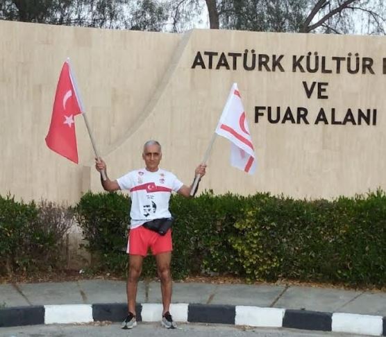 Emekli Kurmay Albay Mehmet İneci, 23 Nisan’da Kıbrıs Türk halkının varoluş mücadelesine saygı koşusu gerçekleştirdi