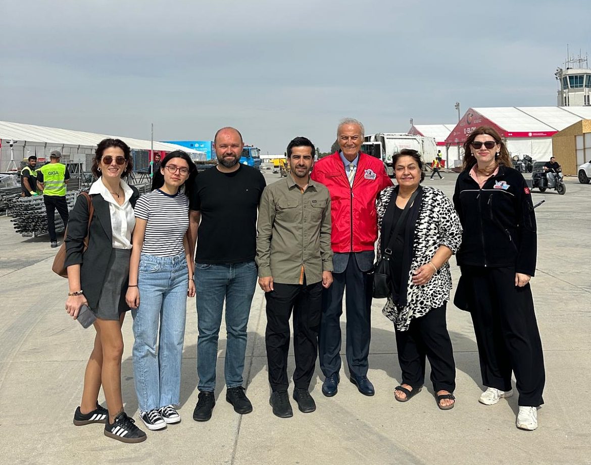 Ediz Hun, “Teknofest’25 KKTC” alanını ziyaret etti