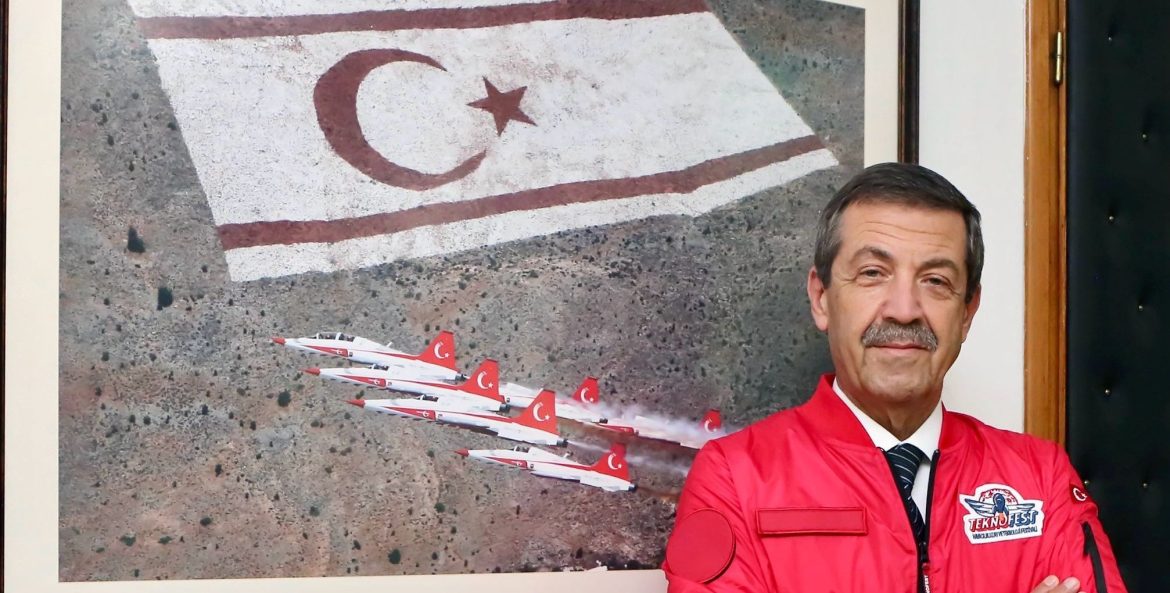 Dışişleri Bakanı Tahsin Ertuğruloğlu’ndan Teknofest’te katılım çağrısı: “Herkesi Teknofest’te geleceğe tanıklığa çağırıyorum”