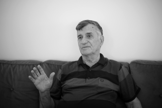 Ertuğruloğlu, Neşet İkiz’in vefatından üzüntü duyduğunu belirterek ailesine ve sevenlerine başsağlığı diledi