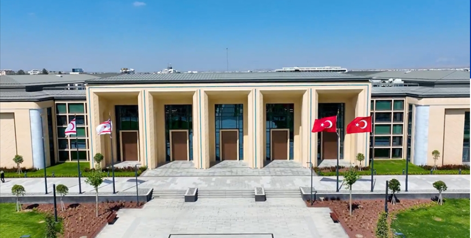 Türkiye Çevre, Şehircilik ve İklim Değişikliği Bakanı Kurum’dan KKTC Cumhurbaşkanlığı Yerleşkesi’ne ilişkin paylaşım