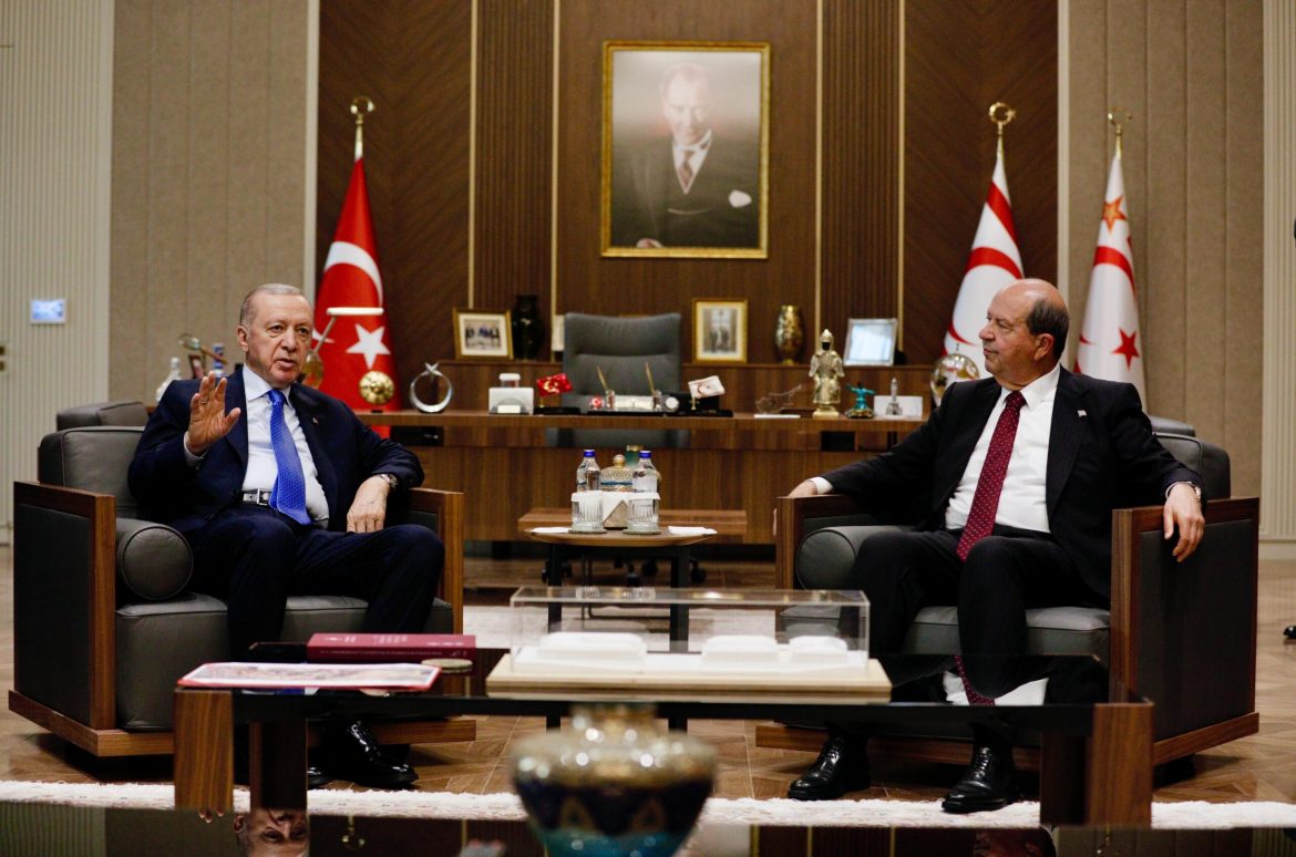 Erdoğan ve Tatar, Cumhurbaşkanlığı’nda bir araya geldi