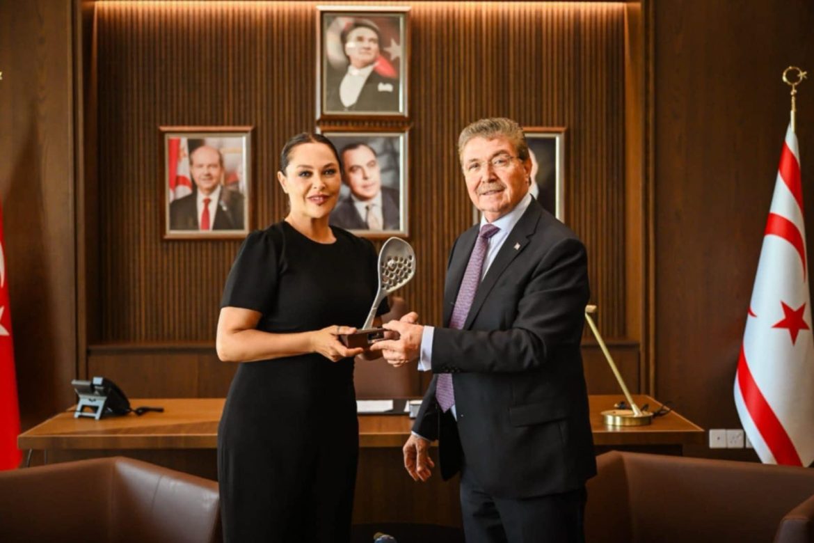 Başbakan Ünal Üstel: “KKTC, uluslararası spor organizasyonlarını hakkıyla yapabilecek kapasitede olduğunu bir kez daha ispatlamıştır”
