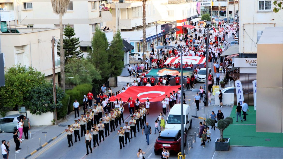 19 Mayıs Atatürk’ü Anma, Gençlik ve Spor Bayramı törenler ve etkinliklerle kutlanıyor