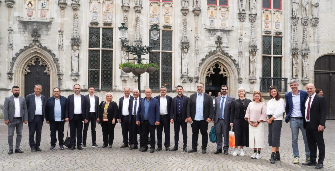 Brüksel’deki KTBB Heyeti’nden Brugge Belediyesi’ne ziyaret