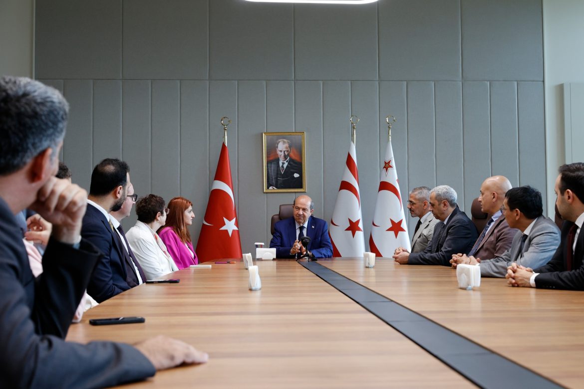 Cumhurbaşkanı Tatar, Türk Dünyası düşünce kuruluşlarını kabul etti