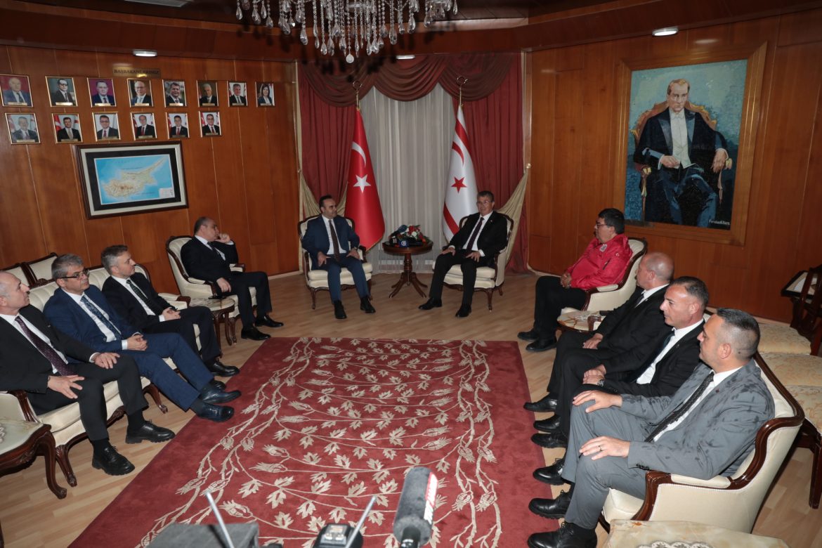 Başbakan Üstel, Bakan Kacır’ı kabul etti: ‘Kardeşlik bağlarımız bir kez daha tescil edildi’