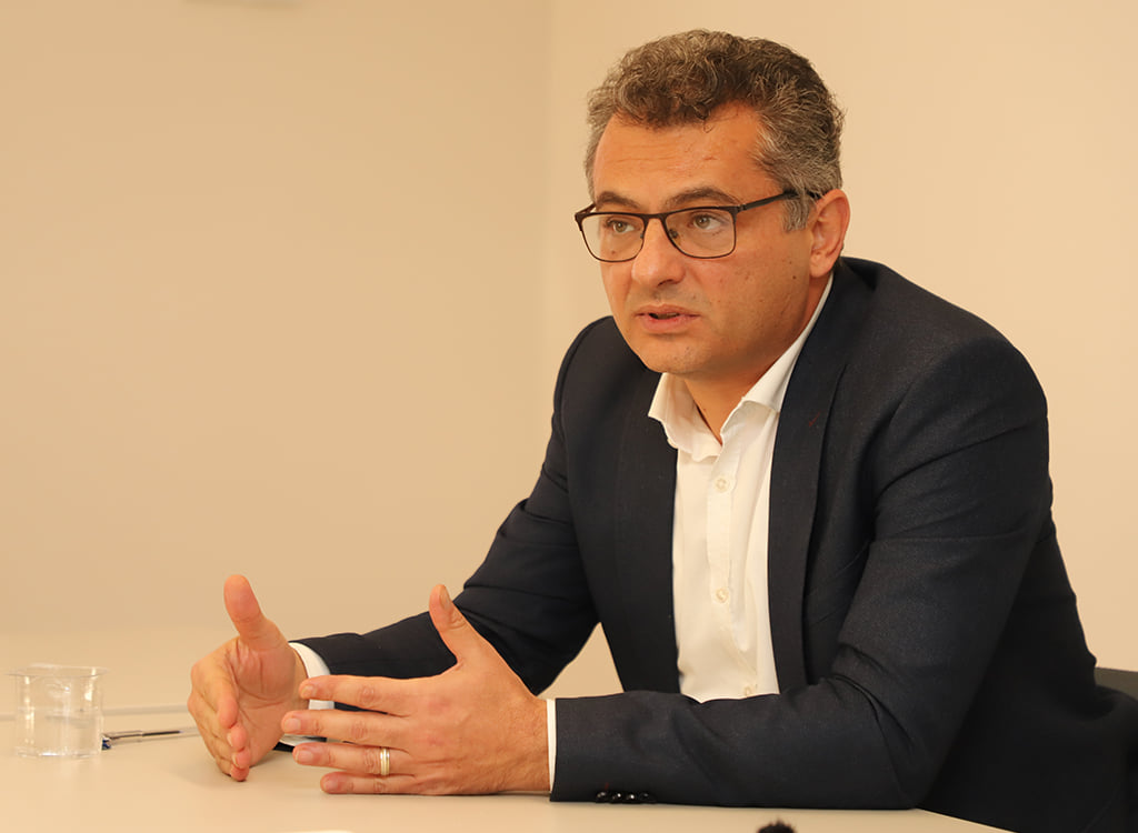 Erhürman katıldığı programda soruları yanıtladı