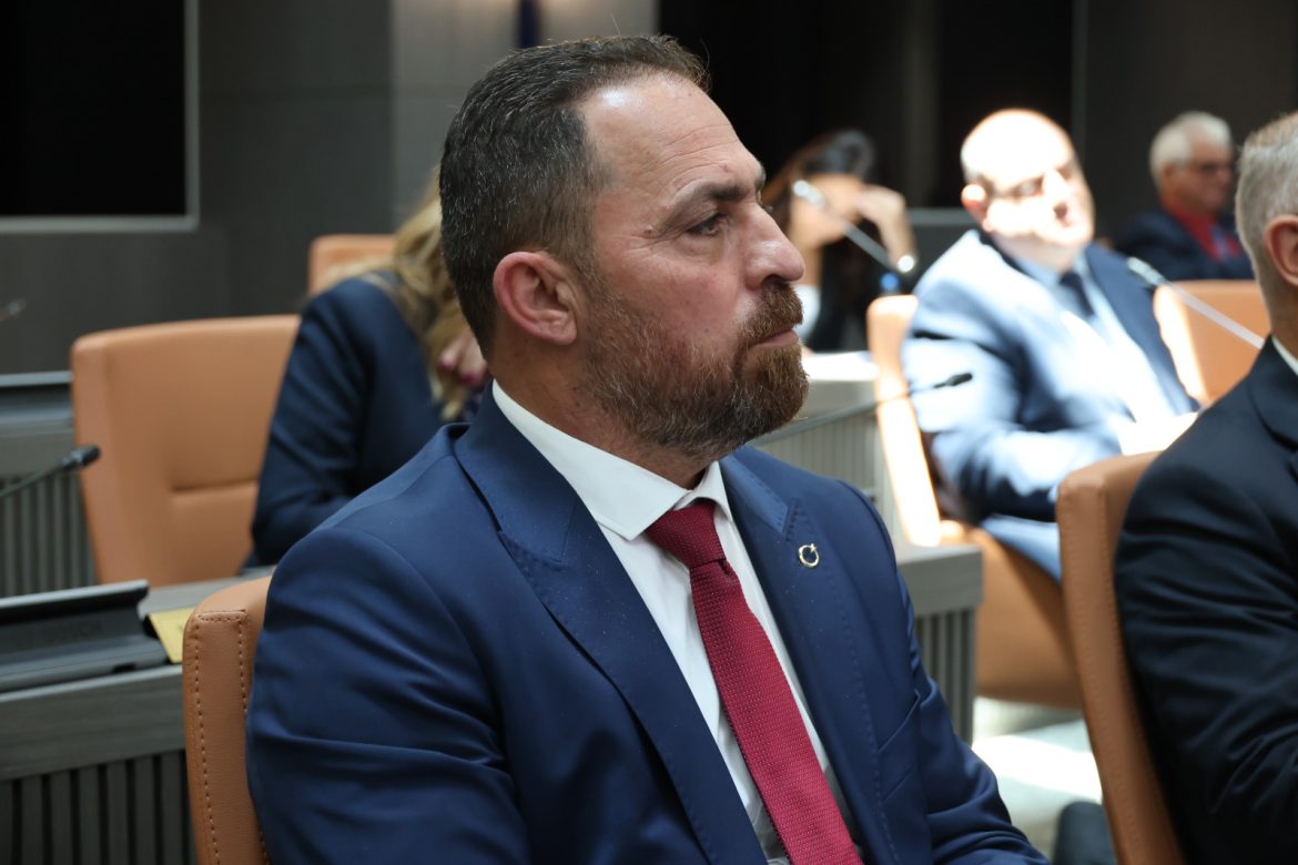 Tarım Bakanı Çavuş kuraklıkla ilgili konuştu: Saha çalışmalarda sona geliniyor. Veriler haritaya yansıtılacak