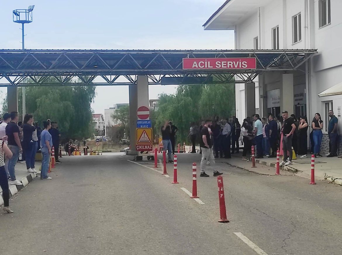 İskele Kaymakamı Toroslu: Devrilen otobüste bulunan öğrenciler sağlık kontrolünden geçiriliyor, hayati tehlikesi olan yok