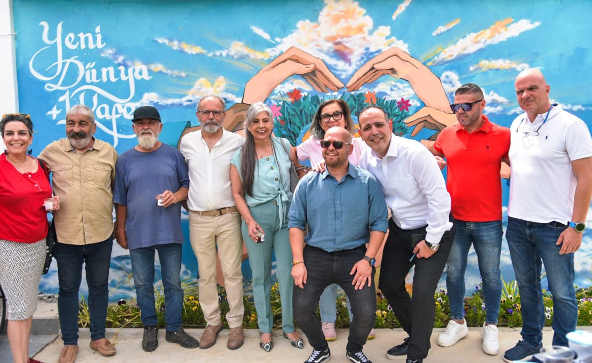 Yeni Dünya +1 Kafe hizmete girdi