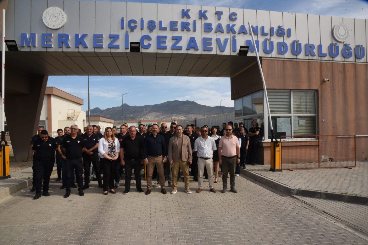 Merkezi Cezaevi’nde grev