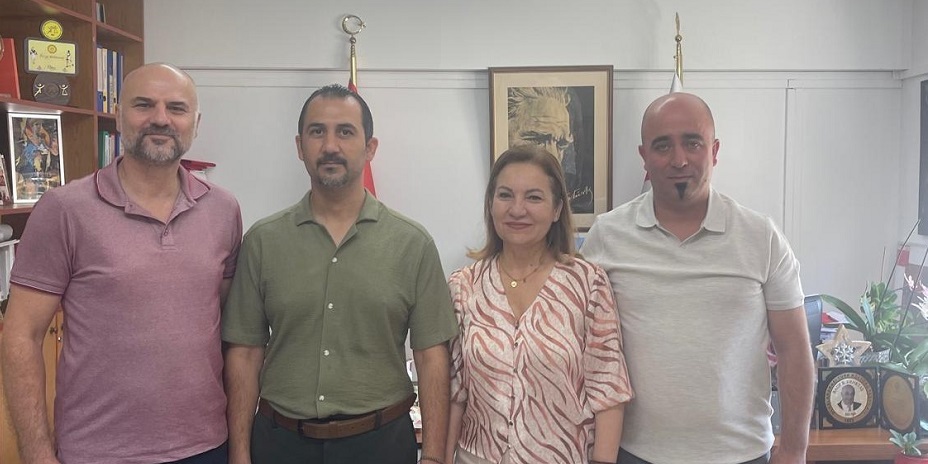 Kültür Dairesi Müdürü Türk Dünyası Edebiyat ve Kitap Festivali’ne katılan öğretim görevlilerini kabul etti