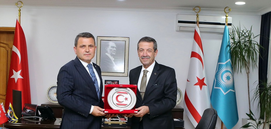 Ertuğruloğlu, Çanakkale Savaşları Tarihi Alan Başkanı Kaşdemir’i kabul etti