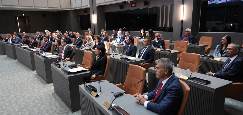 Genel Kurul da güncel konuşmalar yapılıyor