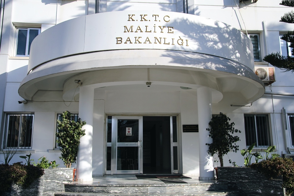 Maliye Bakanlığı, telefon iletişim bilgilerini değiştirdi