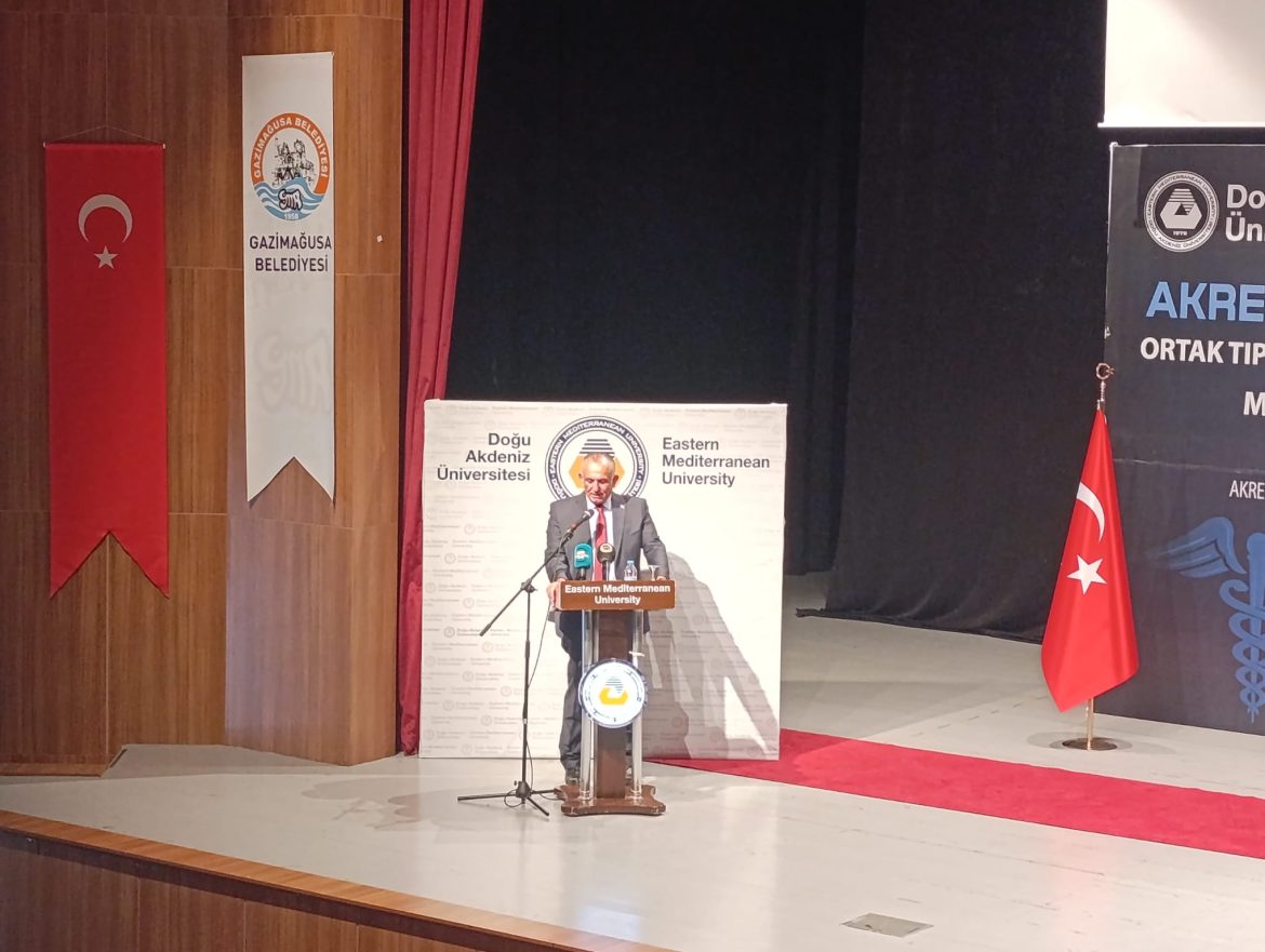 DAÜ ile Marmara Üniversitesi “Ortak Tıp Programı”nın akreditasyon belgesi düzenlenen törenle takdim edildi