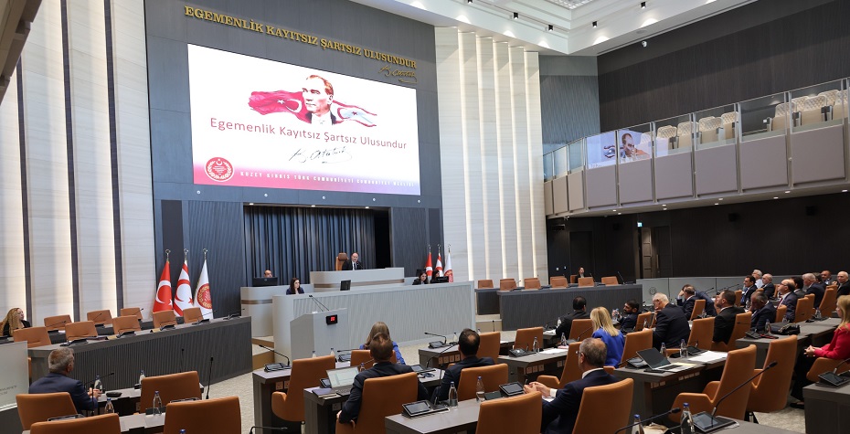 Meclis dönemin son toplantısını yapıyor