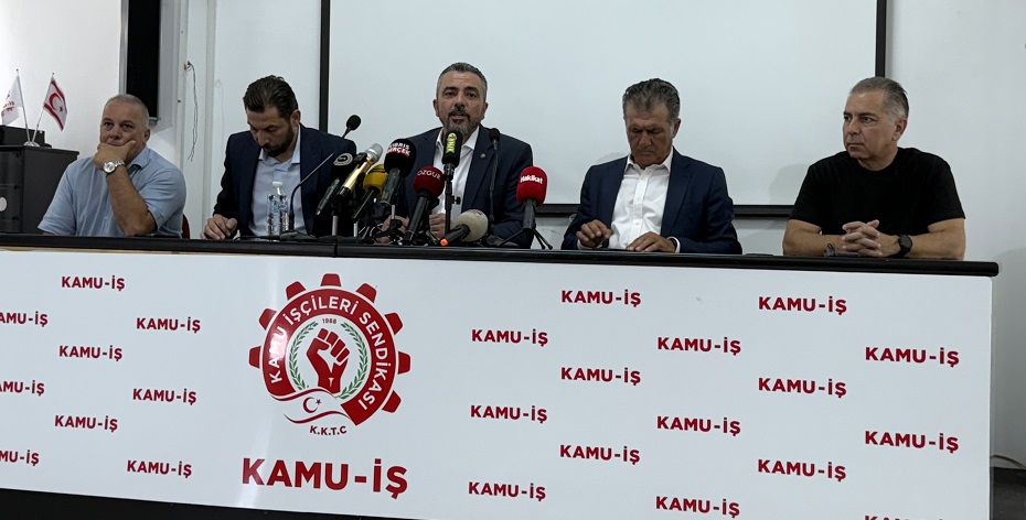 Kıbrıs Türk Hemşireler ve Ebeler Sendikası, Hür-İş’e katıldı