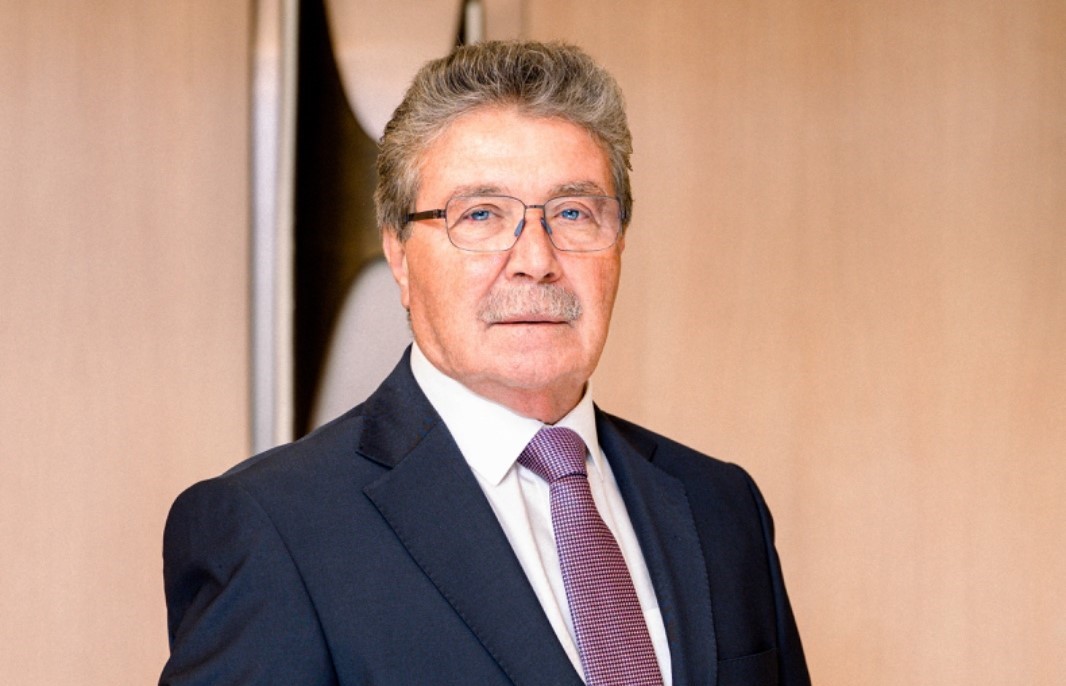 Üstel: “Geleceği inşa ederken nereden geldiğimizi unutmamalı, unutturmamalıyız”