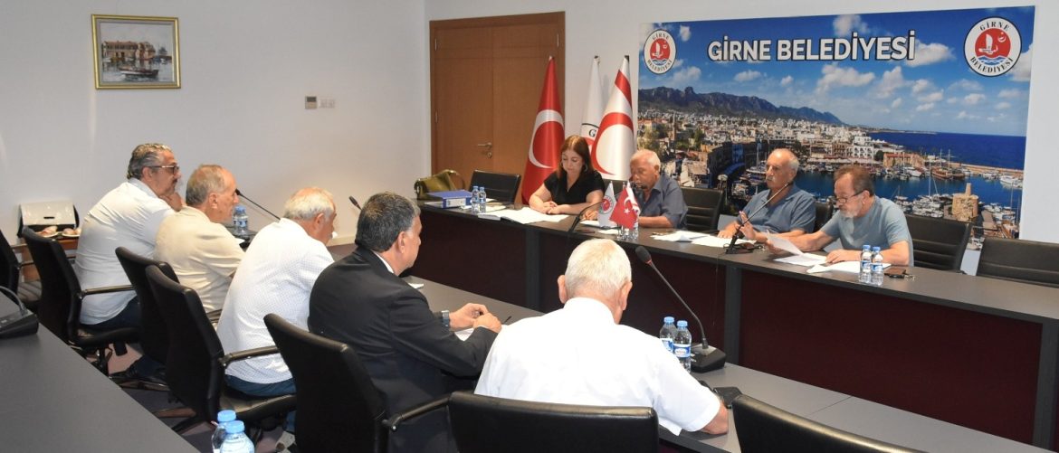 K.T Belediye Başkanları Derneği Başkanlığı’na Yücel Atakara getirldi