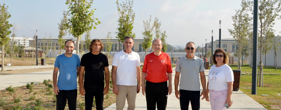Cumhurbaşkanı Tatar , yapımı devam eden Cumhuriyet Parkı’nı ziyaret etti